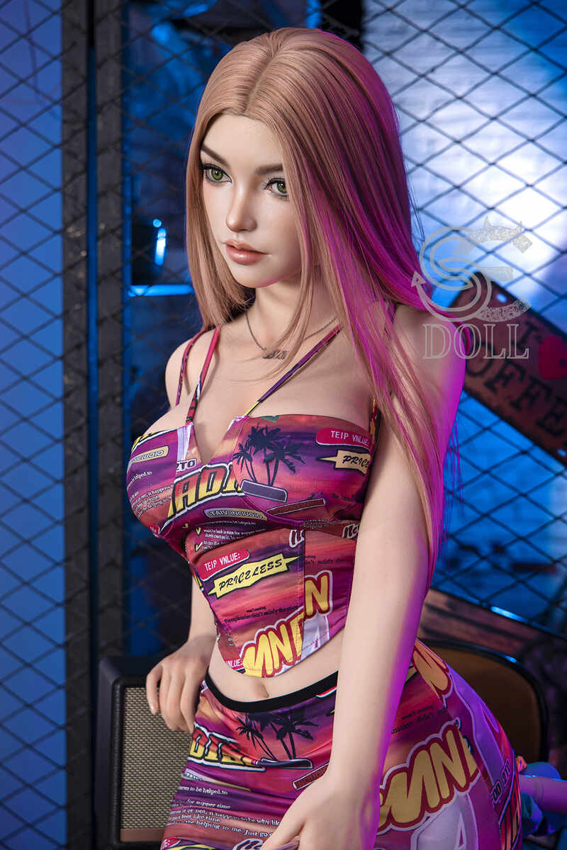Vicky.I 161cm E-Cup Silicone Customizable Companion Doll