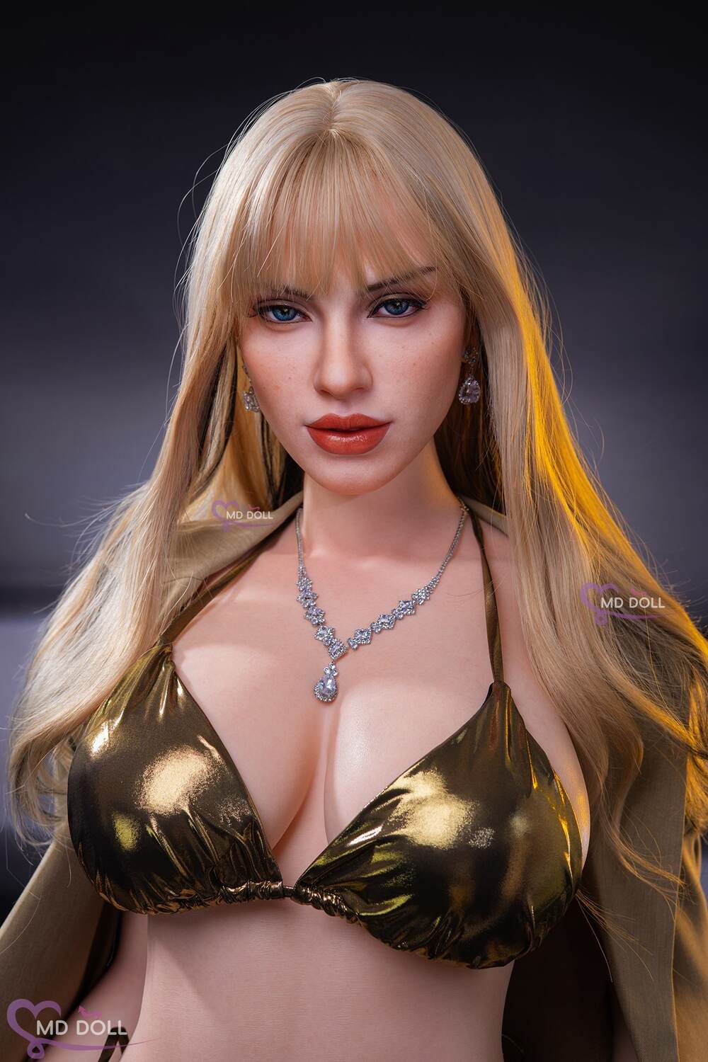 MD Doll Close portrait of Jennifer in the gold outfit