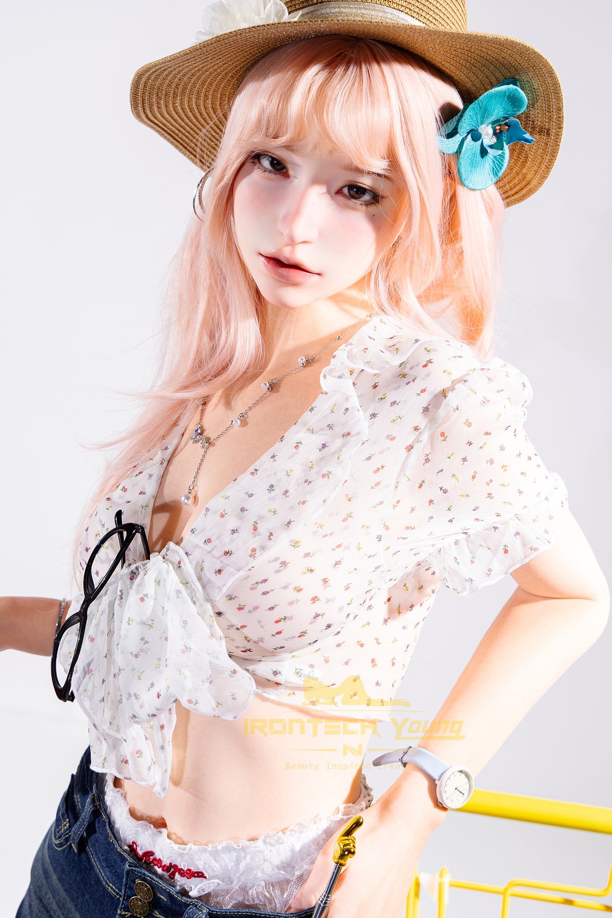 Irontech Mio Sunshine Traveler 166cm E-Cup silicone companion doll with pink hair, photo 5