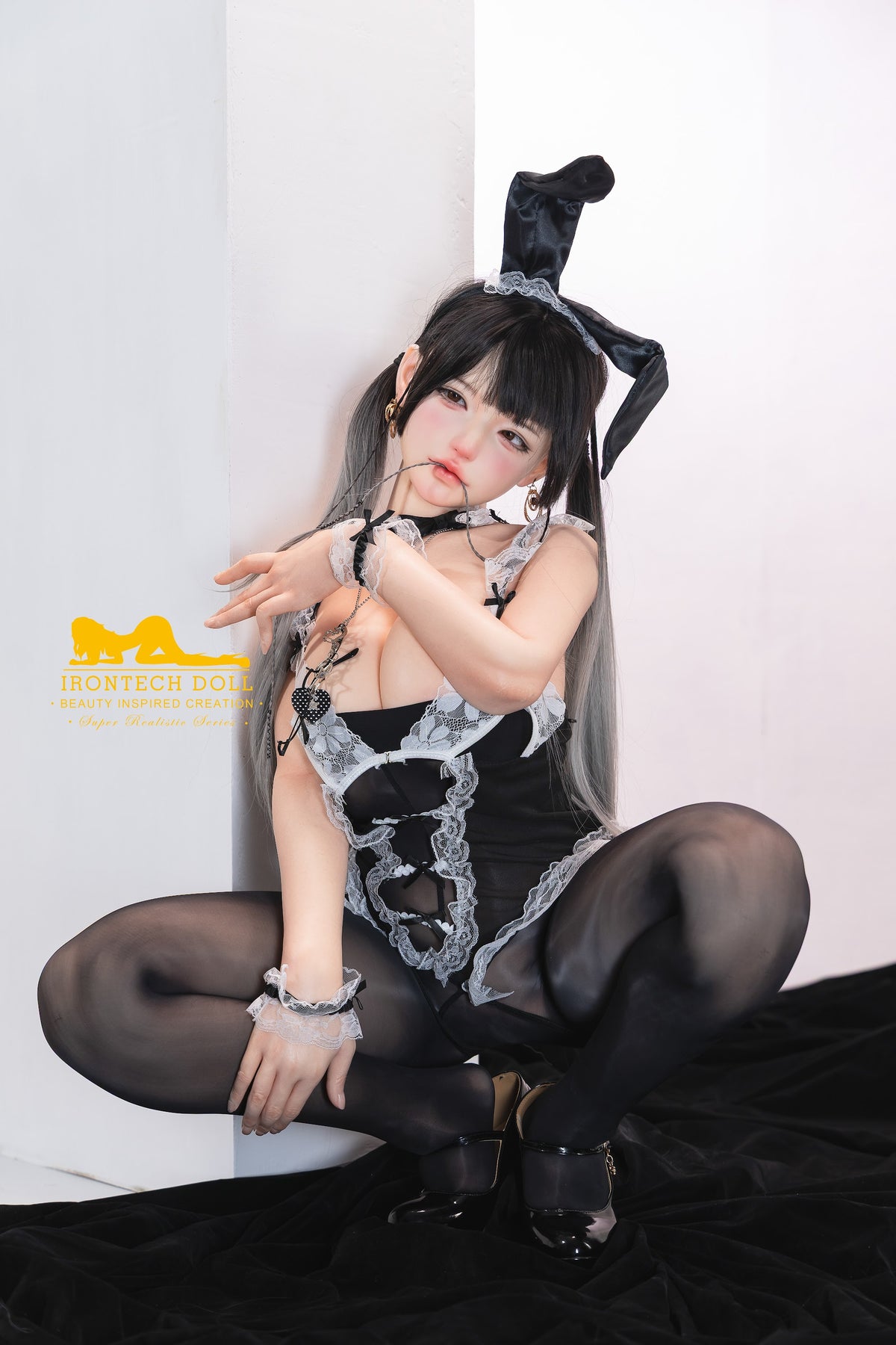 Irontech Zia Bunny 154cm E-Cup silicone companion doll with black hair, photo 6